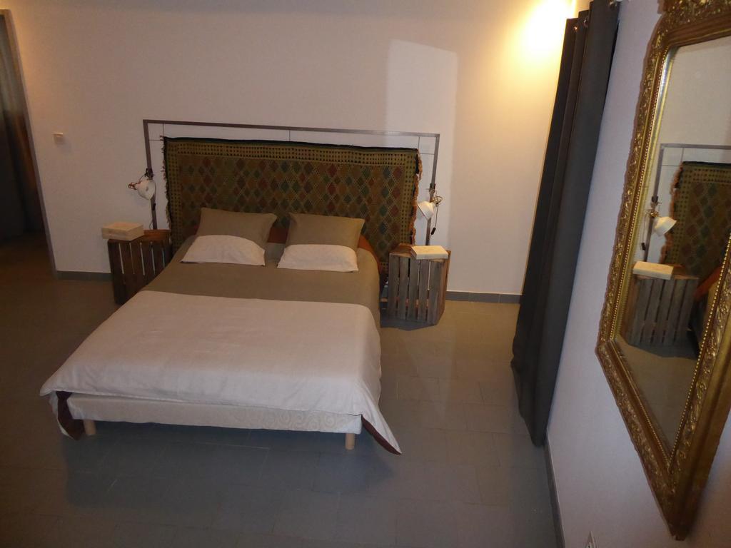 Ferienwohnung Le Planet 52 LʼIsle-sur-la-Sorgue Exterior foto