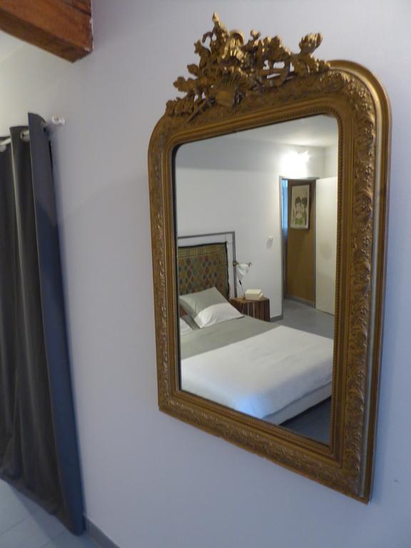 Ferienwohnung Le Planet 52 LʼIsle-sur-la-Sorgue Exterior foto